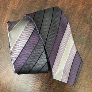 Casa Moda Men's tie 100 % Silk, like new